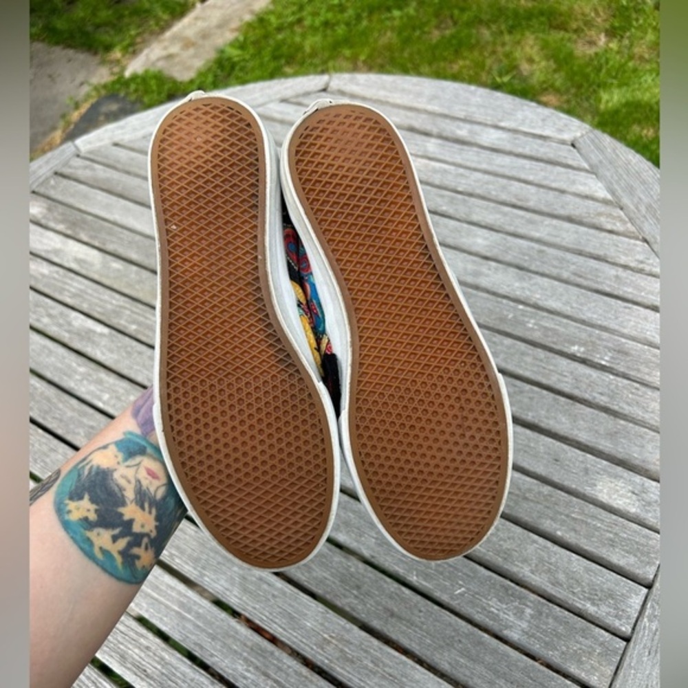Unisex Vans - Peacock Pattern men 7‎ women 8.5 whimsy, funky sneaker colorful - Picture 6 of 10